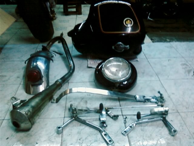 Name:  0602091927-00.JPG
Views: 876
Size:  52.8 KB