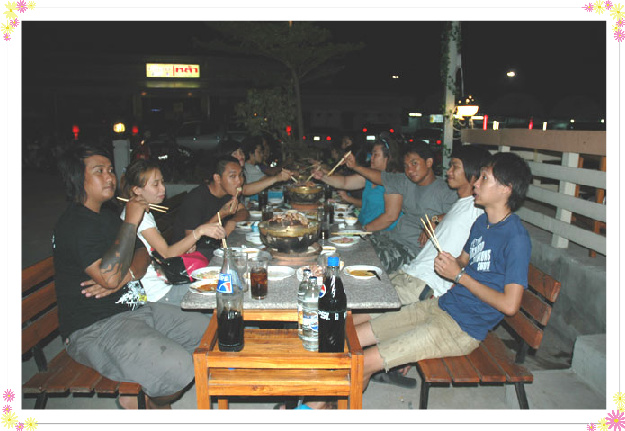 Name:  104-1.jpg
Views: 183
Size:  126.8 KB