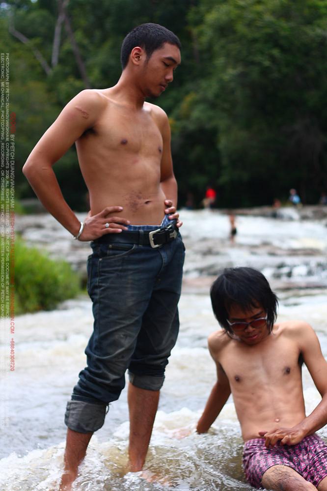 Name:  21.jpg
Views: 901
Size:  77.4 KB