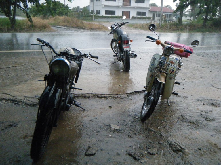 Name:  DSCF0403.JPG
Views: 278
Size:  120.7 KB