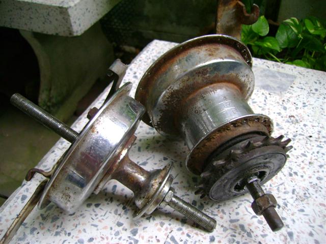 Name:  DSC03818 (Small).JPG
Views: 678
Size:  60.6 KB