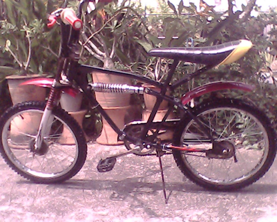 Name:  IMG0269A.jpg
Views: 2903
Size:  145.2 KB