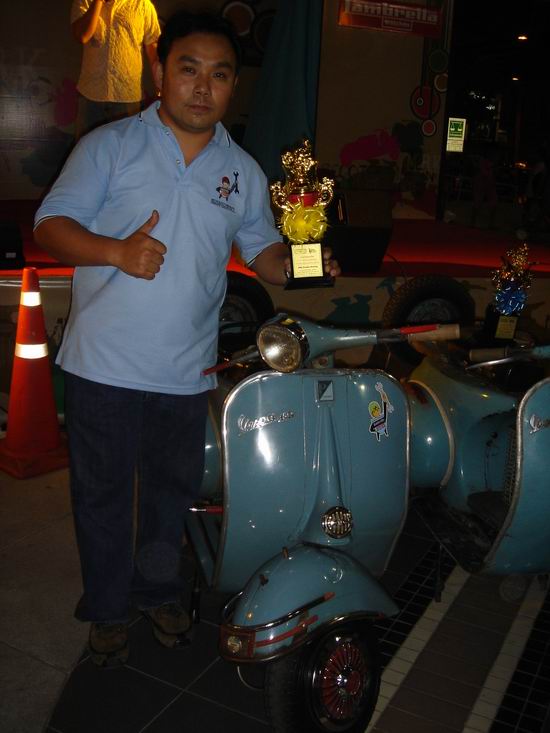 Name:  Resize of DSC06230.JPG
Views: 183
Size:  52.5 KB