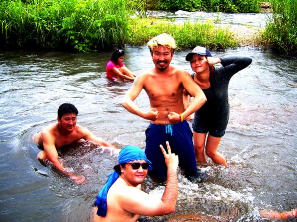 Name:  5.jpg
Views: 486
Size:  70.1 KB