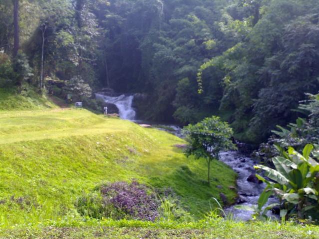 Name:  101020091076.jpg
Views: 690
Size:  57.7 KB