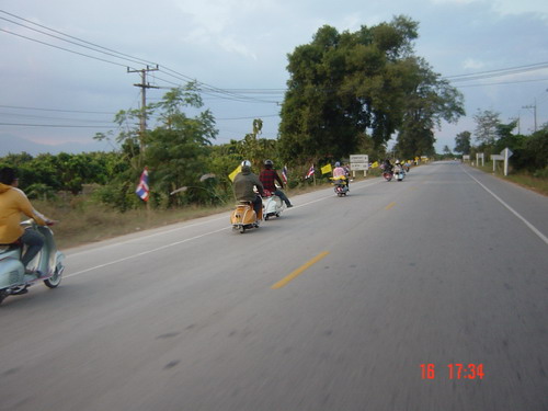 Name:  DSC03513.jpg
Views: 804
Size:  51.0 KB