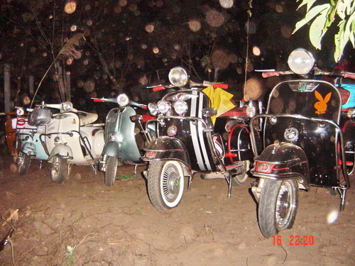Name:  DSC03527.jpg
Views: 734
Size:  97.8 KB