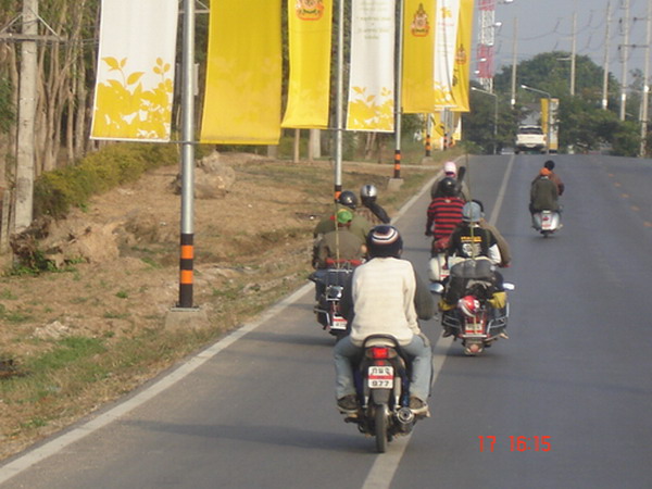 Name:  DSC07266.jpg
Views: 325
Size:  87.7 KB