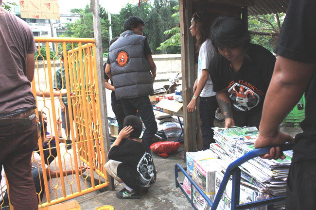 Name:  64.jpg
Views: 333
Size:  140.9 KB