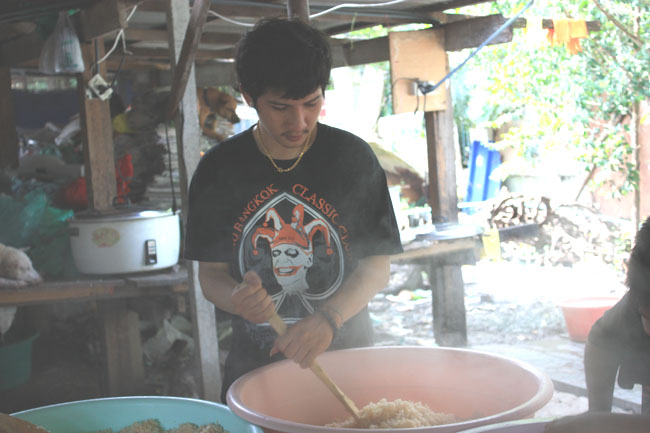 Name:  99.jpg
Views: 236
Size:  92.3 KB