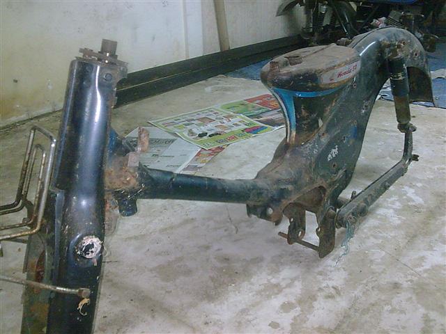 Name:  าพ041 (Small).jpg
Views: 411
Size:  55.9 KB