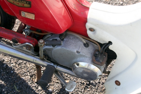Name:  suzuki_f50_13.jpg
Views: 419
Size:  96.4 KB