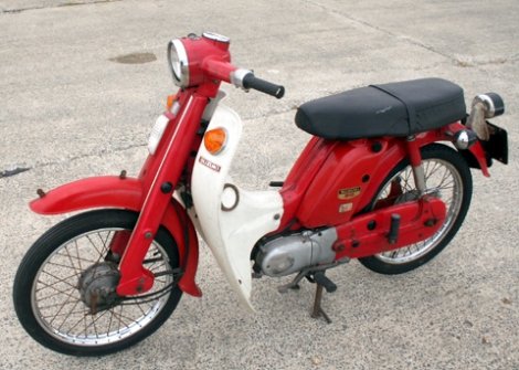 Name:  suzuki_f50_32.jpg
Views: 433
Size:  120.2 KB