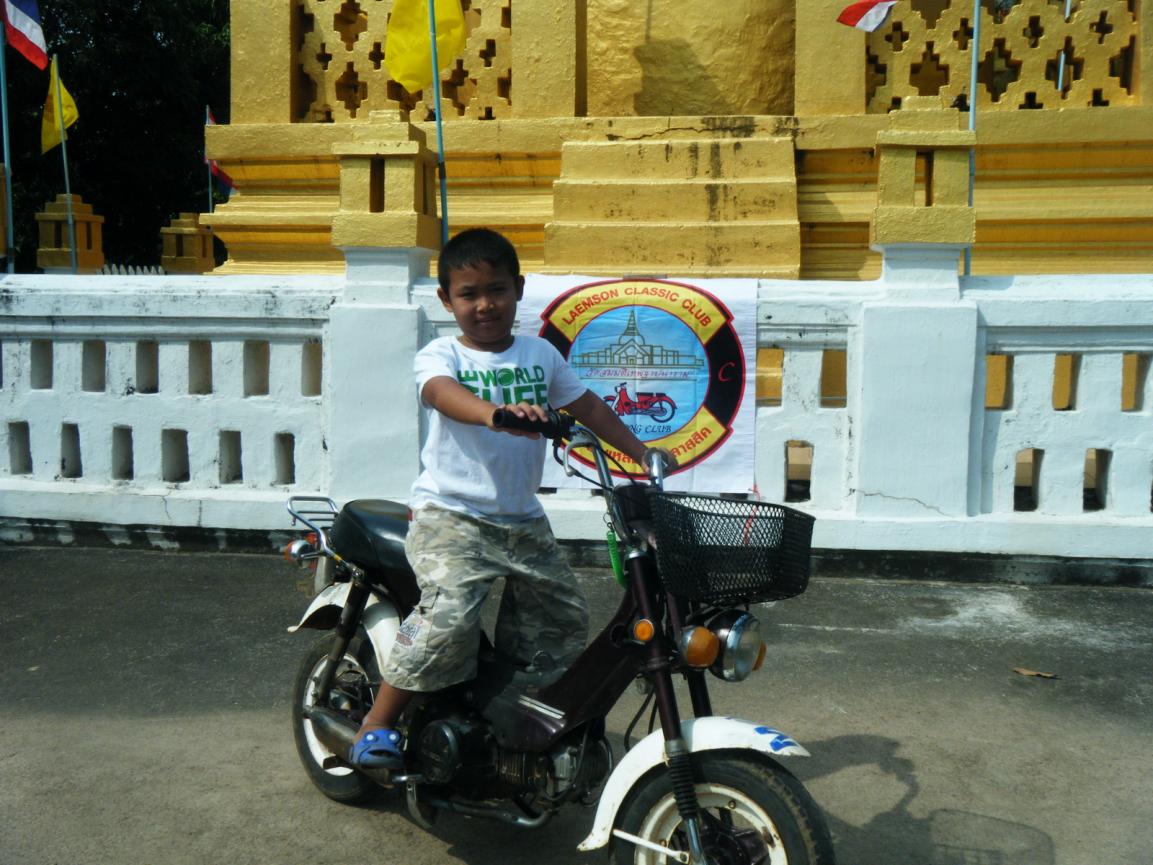 Name:  น้องพัท กับชาลี ตัวจี๊ด.jpg
Views: 617
Size:  149.1 KB