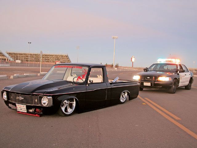 Name:  0704mt_19_z+1976_chevy_luv+ticket_time.jpg
Views: 4369
Size:  41.2 KB