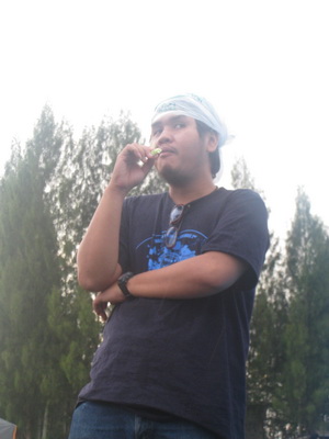 Name:  IMG_0727.JPG
Views: 245
Size:  37.0 KB