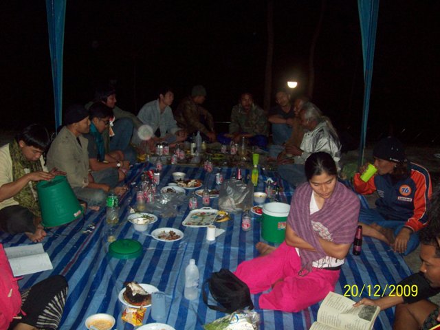 Name:  100_0563.JPG
Views: 336
Size:  72.9 KB