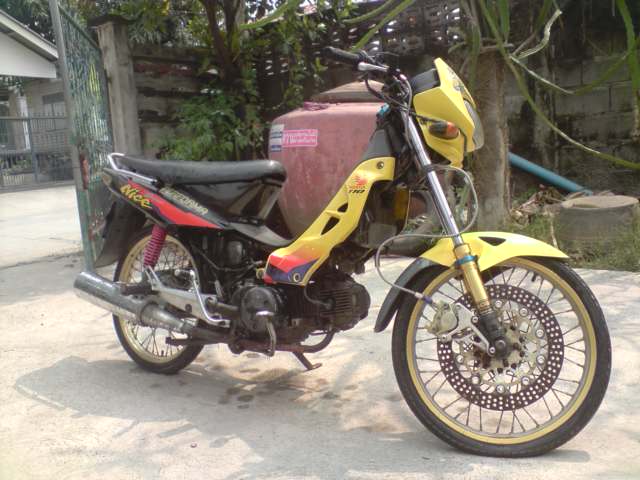 Name:  P120210_13.13.JPG
Views: 611
Size:  72.4 KB