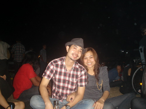 Name:  เนื้อคู่..jpg
Views: 955
Size:  60.8 KB