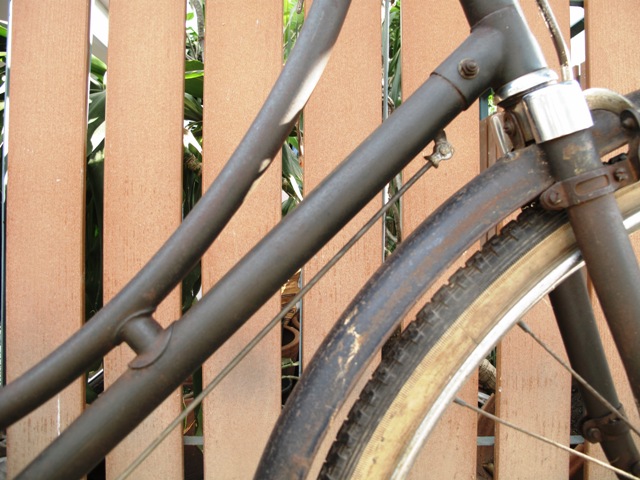 Name:  IMG_0705_!..JPG
Views: 407
Size:  109.7 KB