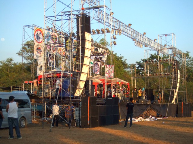 Name:  R18..JPG
Views: 855
Size:  108.1 KB