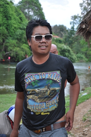Name:  0153..JPG
Views: 234
Size:  144.0 KB