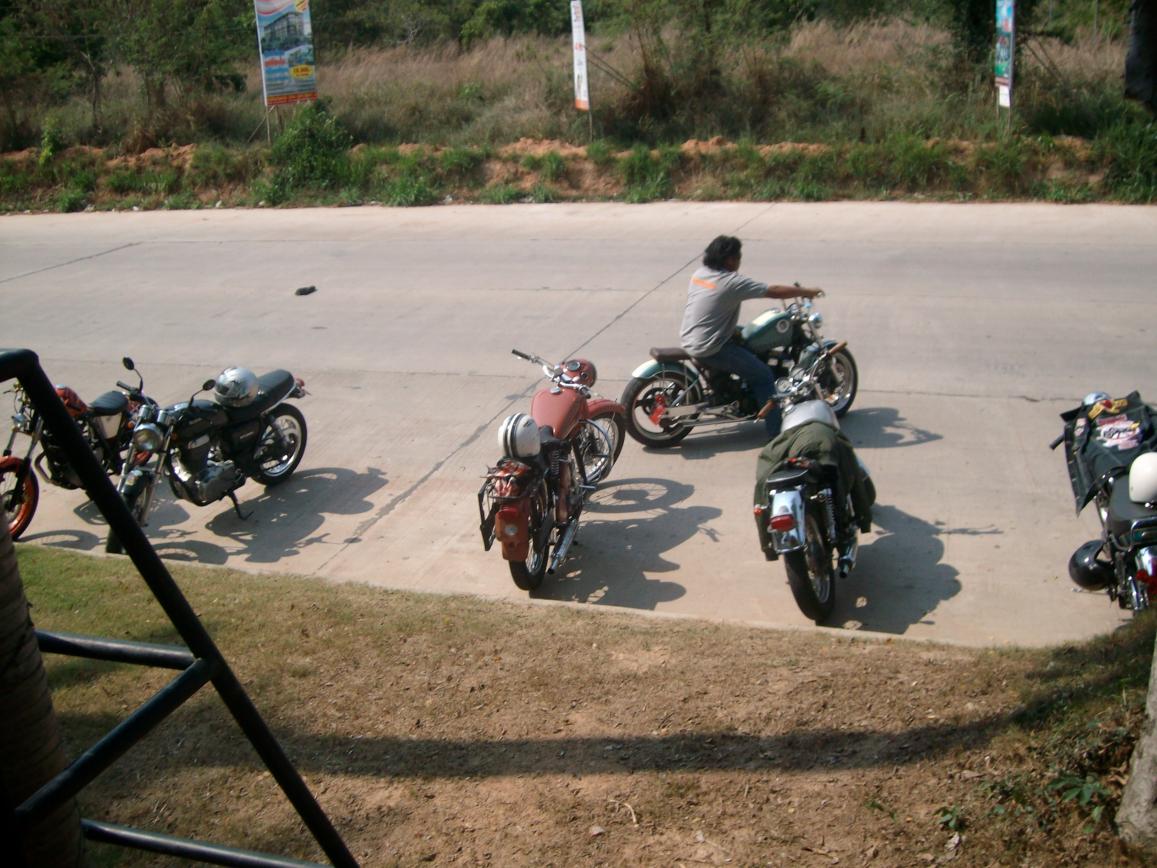 Name:  SANY0620..jpg
Views: 443
Size:  148.3 KB