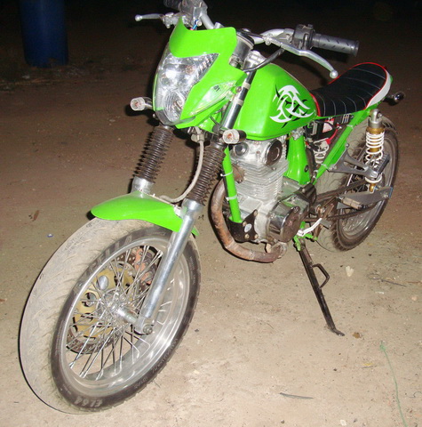 Name:  Green Motard CG20&#4.jpg
Views: 1917
Size:  122.3 KB