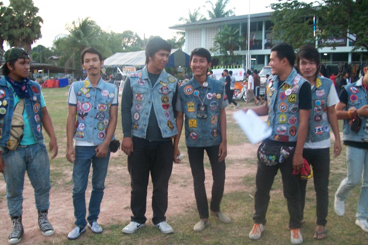 Name:  100_0036..jpg
Views: 208
Size:  149.5 KB