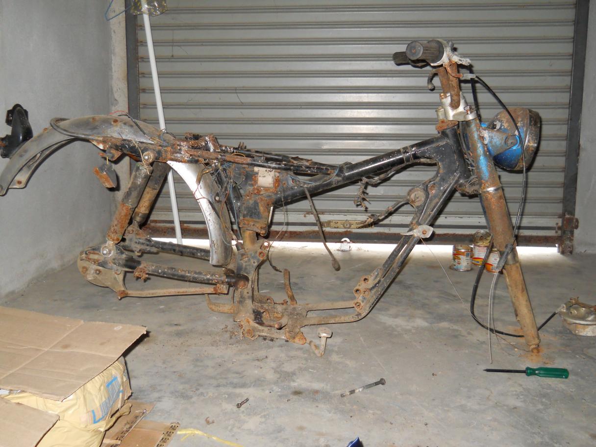 Name:  DSCN0067..jpg
Views: 386
Size:  145.4 KB