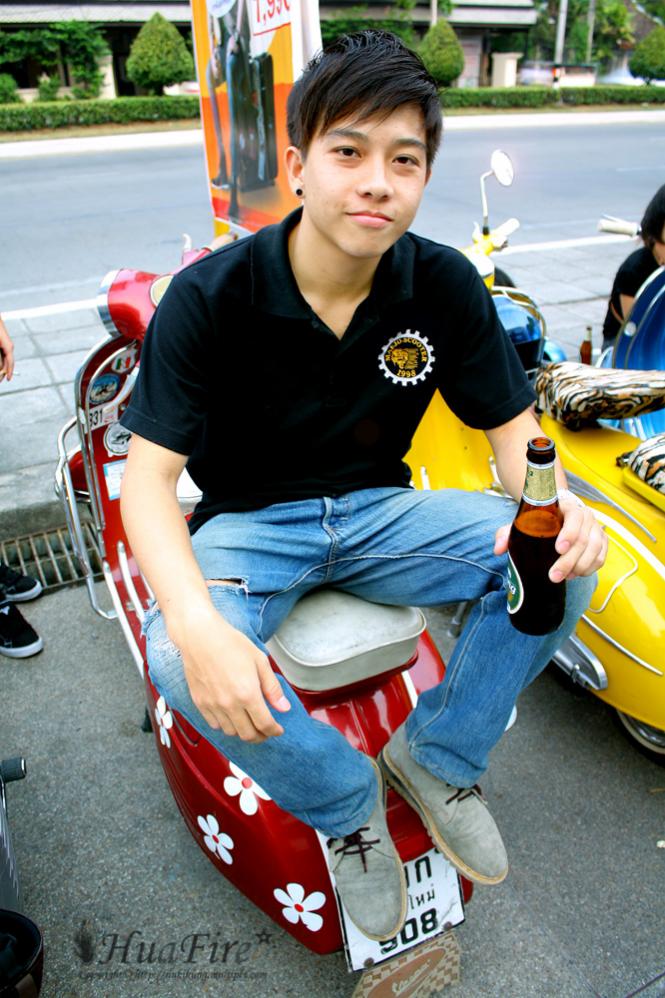 Name:  Vespa-006..jpg
Views: 320
Size:  112.2 KB