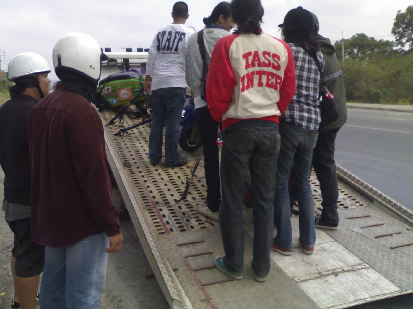 Name:  24042010156.jpg
Views: 129
Size:  134.9 KB