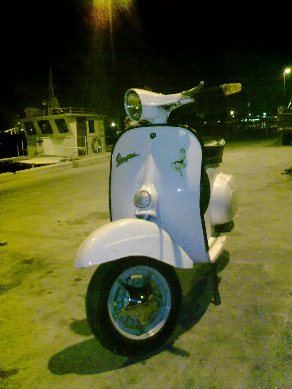 Name:  11032010183.jpg
Views: 296
Size:  145.9 KB