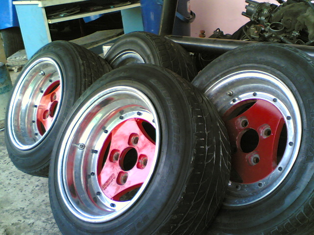 Name:  04052010(003).jpg
Views: 1206
Size:  142.9 KB