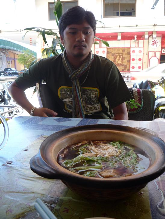 Name:  P1030191.JPG
Views: 159
Size:  81.9 KB