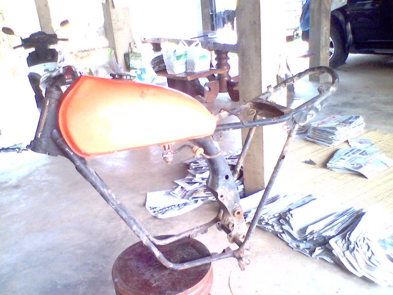 Name:  IMG0145A.jpg
Views: 693
Size:  143.7 KB