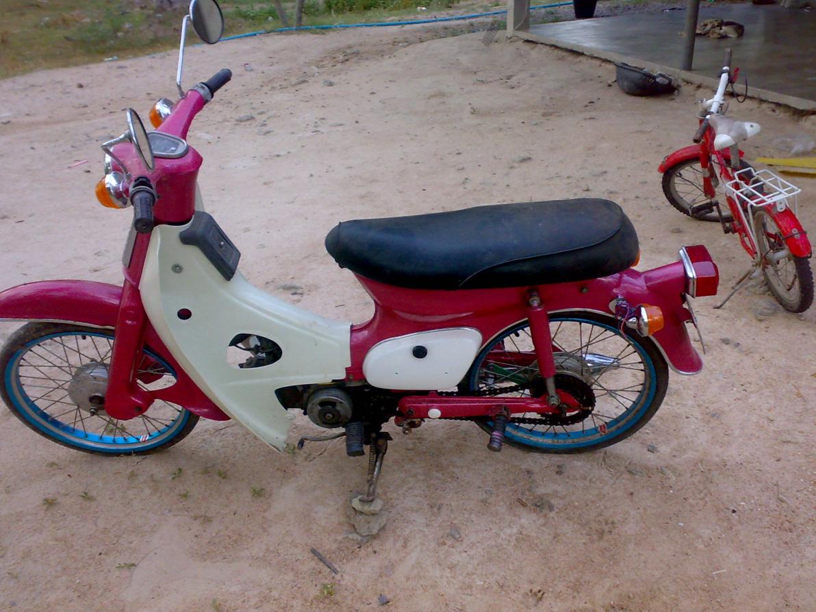Name:  17052010010.jpg
Views: 91
Size:  146.5 KB