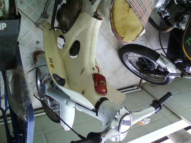 Name:  20100519130950.jpg
Views: 383
Size:  88.9 KB