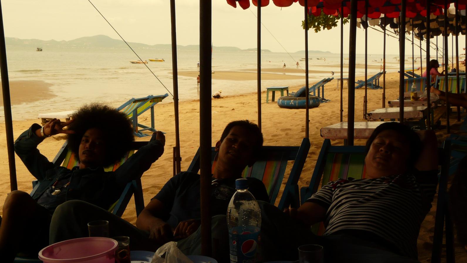 Name:  P1090799.jpg
Views: 128
Size:  145.4 KB