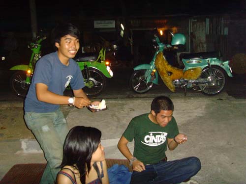 Name:  SNV32921.JPG
Views: 211
Size:  46.1 KB