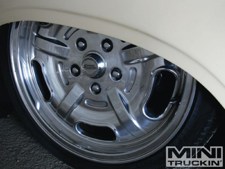 Name:  1005mt_10_+1977_datsun_620+wheel.jpg
Views: 2773
Size:  57.0 KB