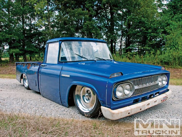 Name:  1004mt_02_+1967_toyota_stout+front_right_view.jpg
Views: 3320
Size:  131.9 KB