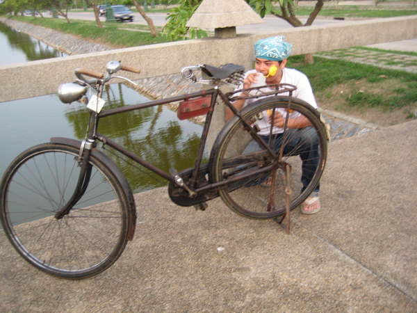 Name:  IMG_9433.jpg
Views: 493
Size:  140.6 KB