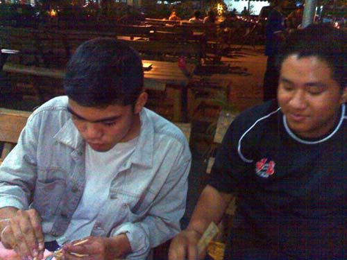 Name:  180220071467.jpg
Views: 269
Size:  49.8 KB