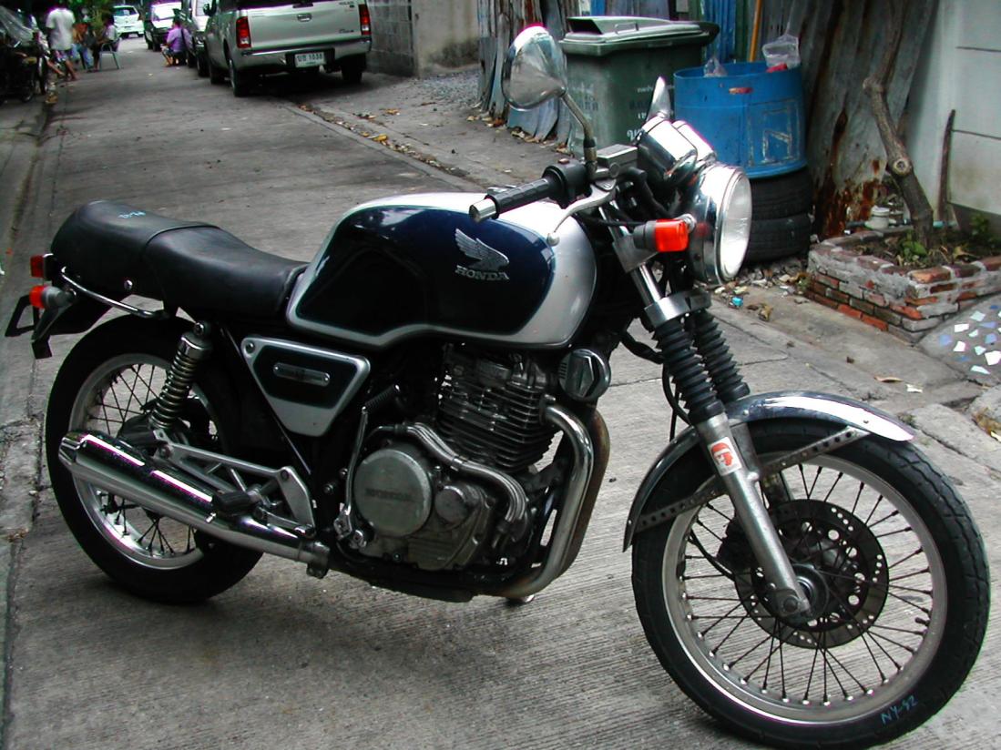 Name:  cm400-3.jpg
Views: 17679
Size:  151.1 KB