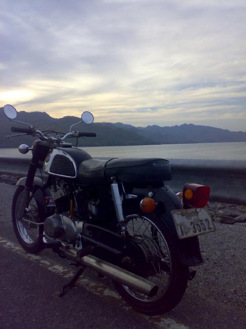 Name:  xCO82.659882-02.jpg
Views: 580
Size:  34.4 KB