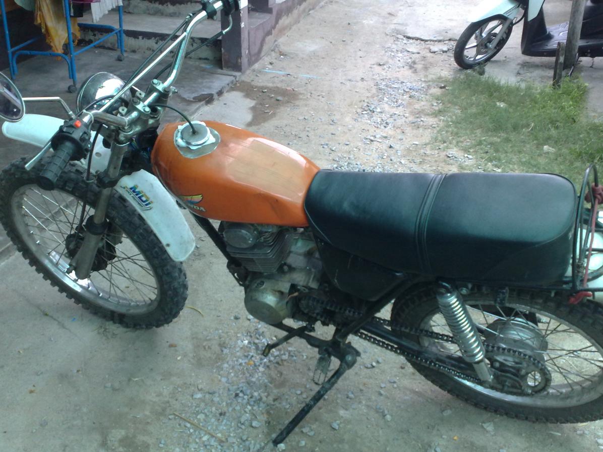 Name:  BLJ%26JLB1127.jpg
Views: 195
Size:  146.2 KB
