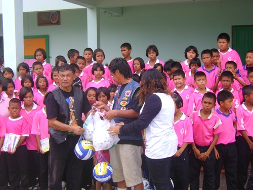 Name:  DSC02386res.JPG
Views: 76
Size:  97.6 KB