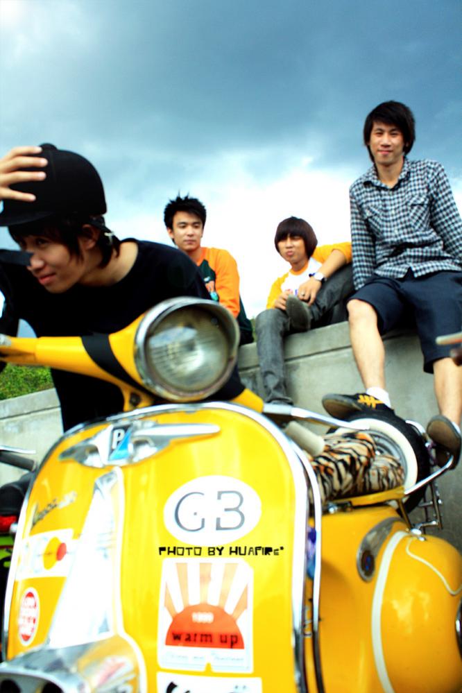 Name:  MSC@-012.jpg
Views: 139
Size:  78.6 KB