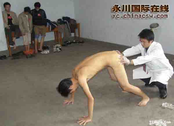 Name:  [LoOkKaEW]-D-0612040312.jpg
Views: 3973
Size:  28.4 KB